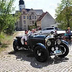 An Der Linde *