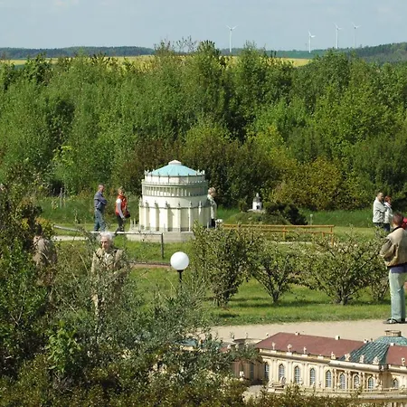 An Der Linde Apartment *